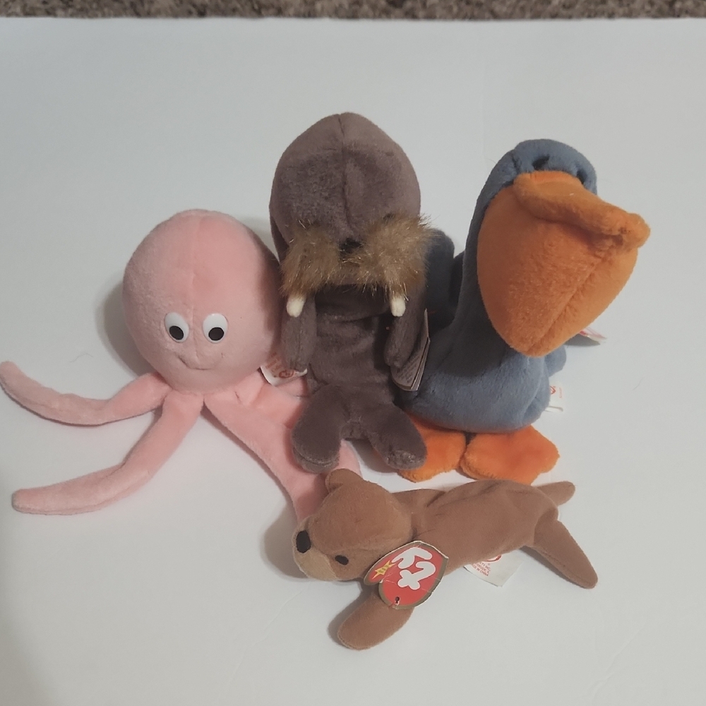 TY Beanie Babies Ocean Set, Inky, Jolly, Scoop, And Mini Tusk
